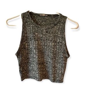 Wilfred Free Aritzia Crop Ribbed Tank Women’s Medium M Grey shirt